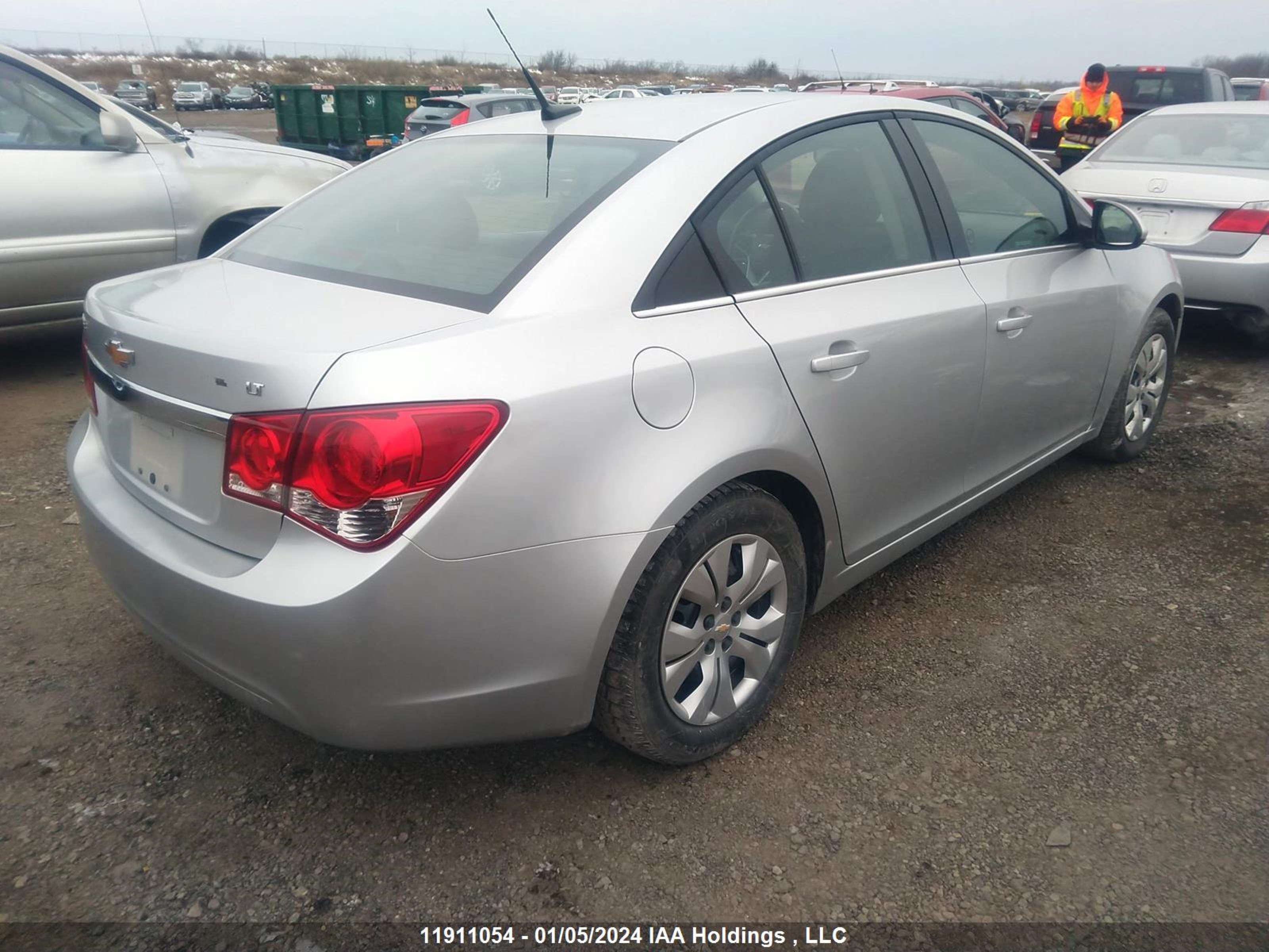 Photo 3 VIN: 1G1PC5SB3E7181622 - CHEVROLET CRUZE 