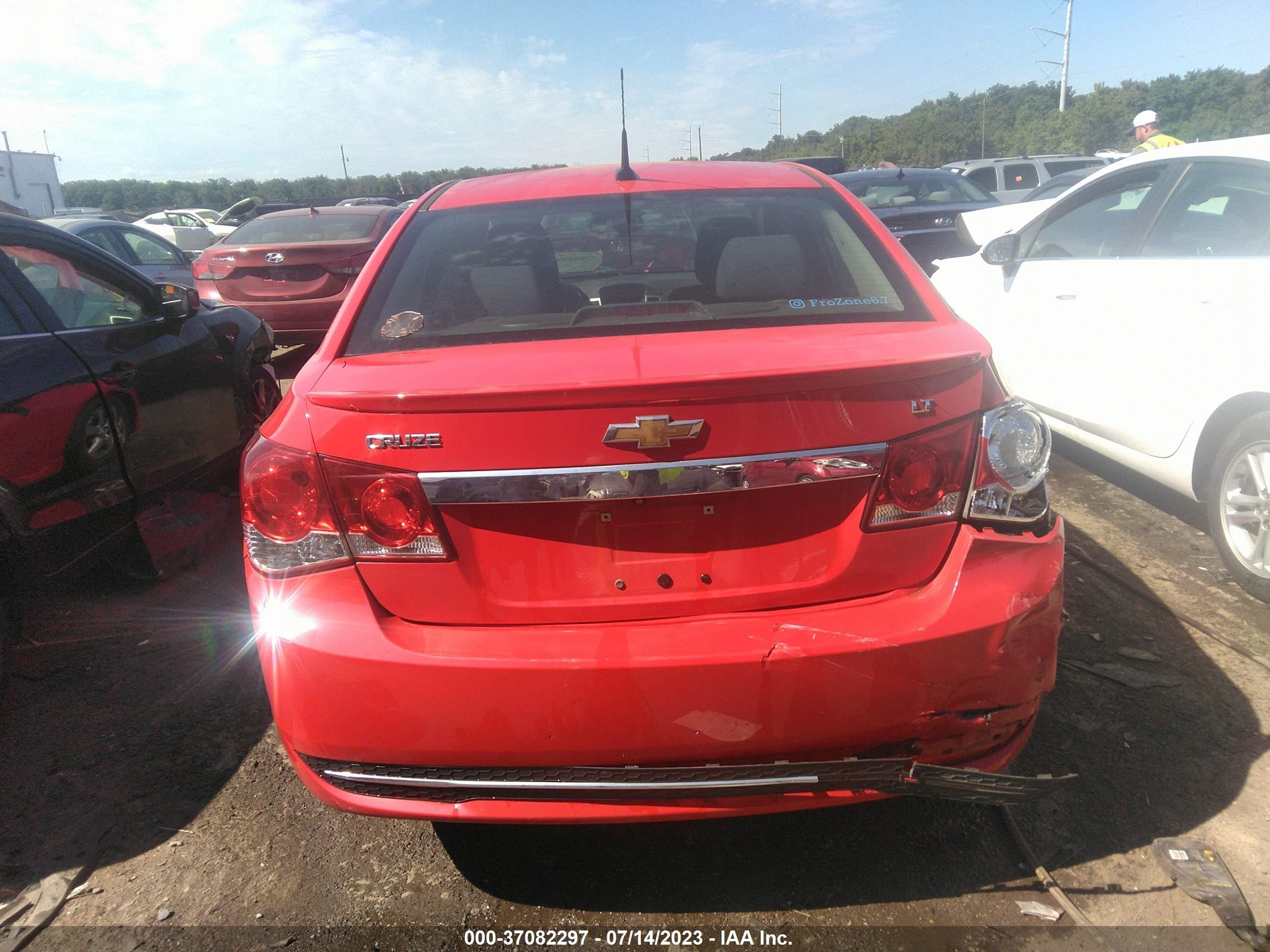 Photo 15 VIN: 1G1PC5SB3E7442621 - CHEVROLET CRUZE 