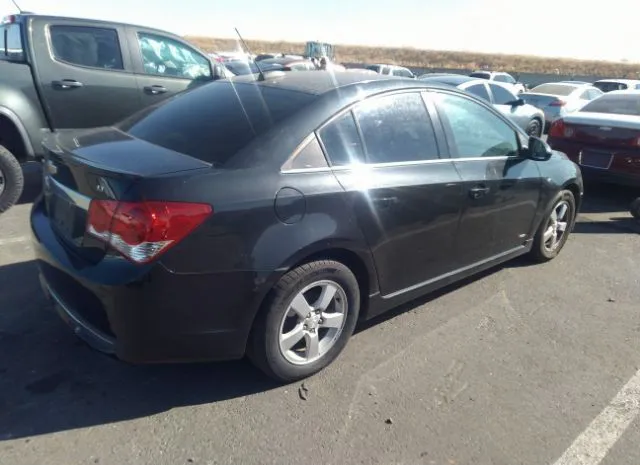 Photo 3 VIN: 1G1PC5SB3F7204396 - CHEVROLET CRUZE 