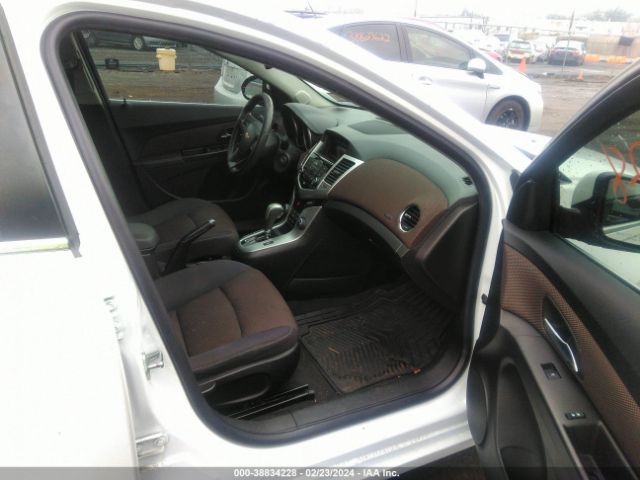 Photo 4 VIN: 1G1PC5SB3F7233333 - CHEVROLET CRUZE 