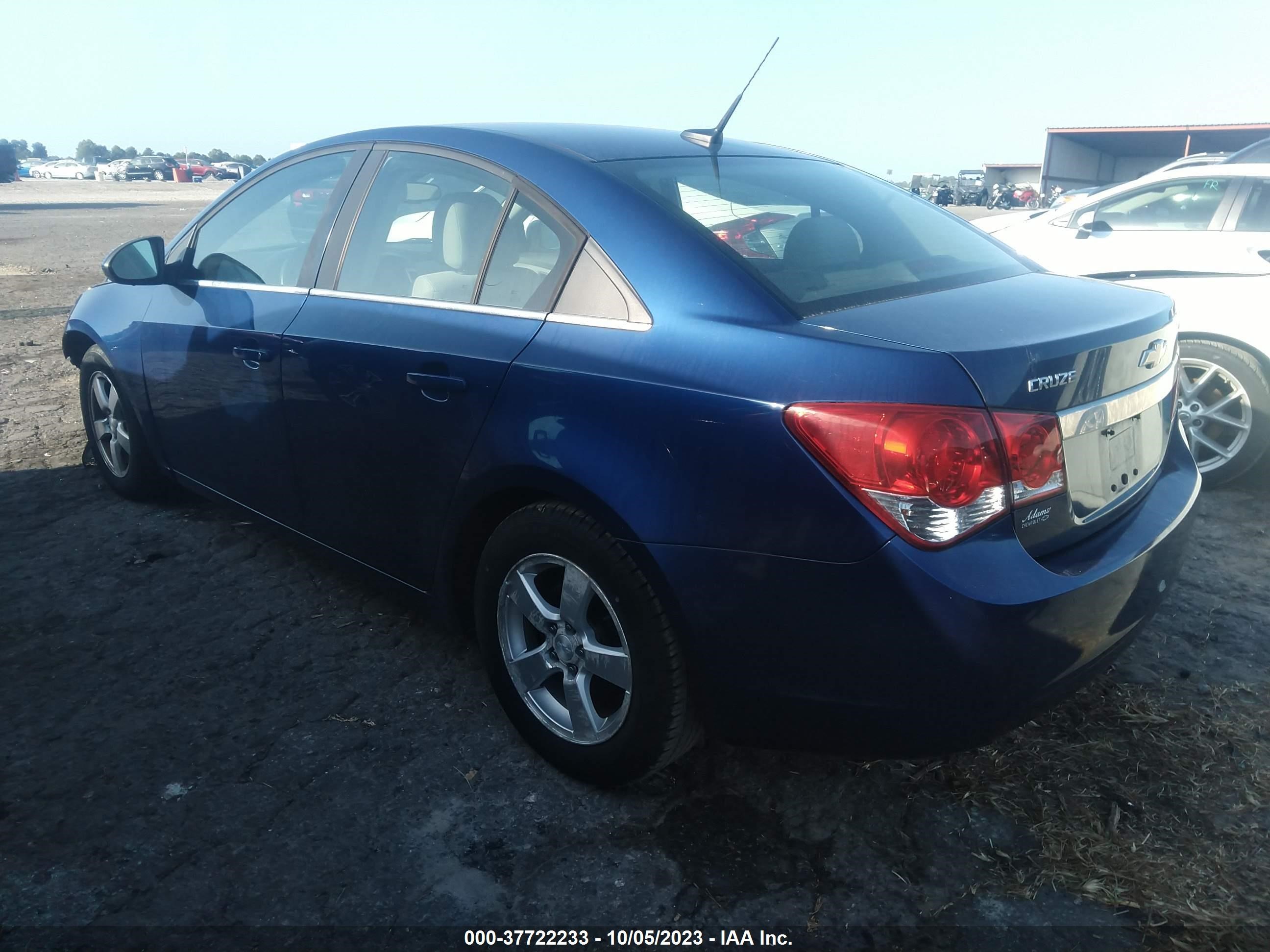 Photo 2 VIN: 1G1PC5SB4D7286328 - CHEVROLET CRUZE 