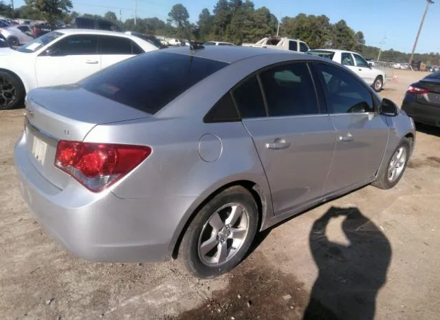 Photo 3 VIN: 1G1PC5SB4E7271572 - CHEVROLET CRUZE 