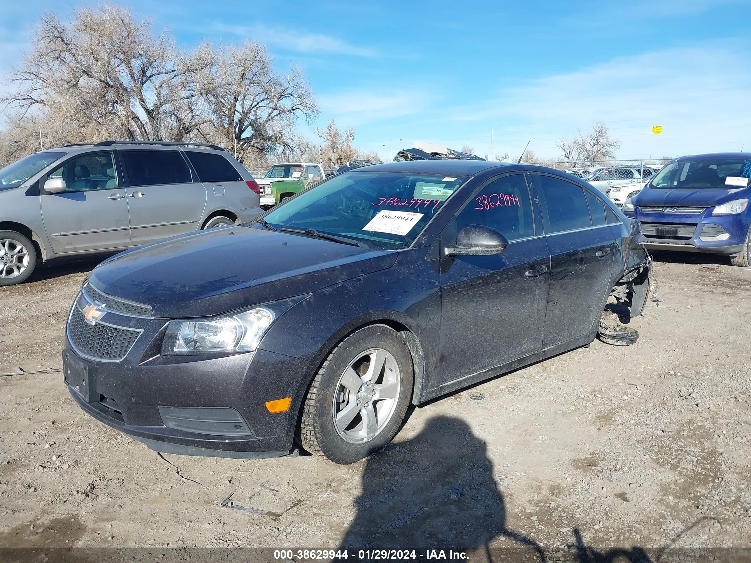 Photo 3 VIN: 1G1PC5SB4E7276187 - CHEVROLET CRUZE 