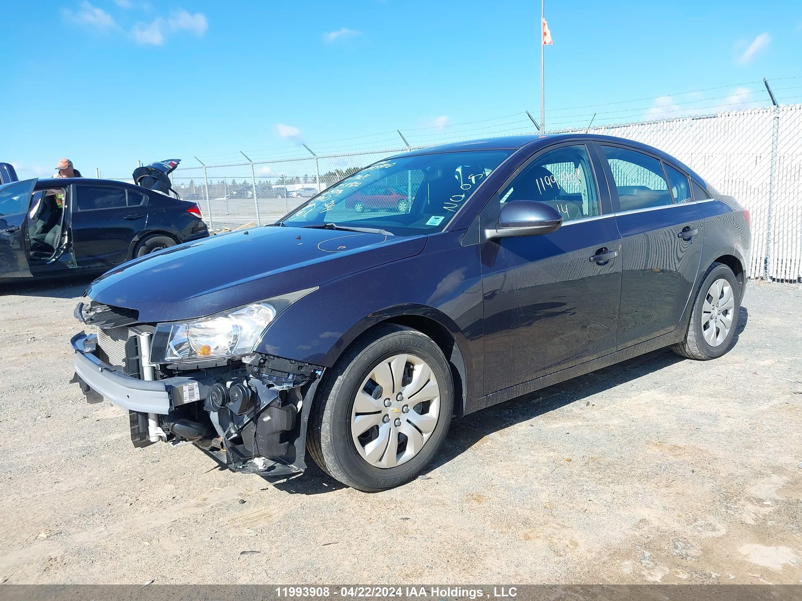 Photo 1 VIN: 1G1PC5SB4E7354922 - CHEVROLET CRUZE 