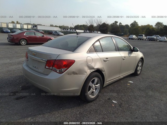 Photo 3 VIN: 1G1PC5SB4E7355522 - CHEVROLET CRUZE 