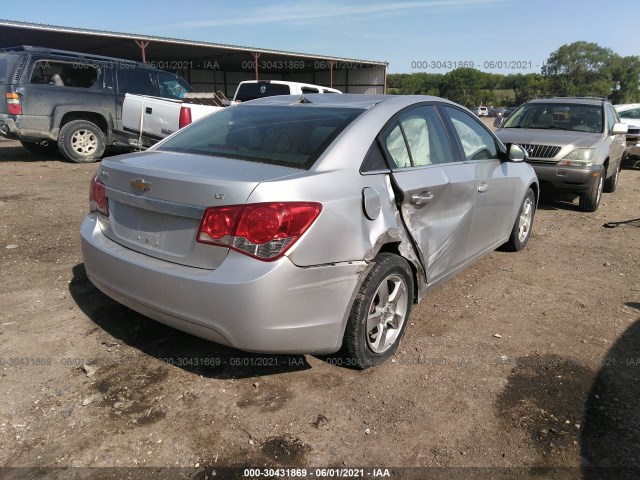 Photo 3 VIN: 1G1PC5SB4E7423978 - CHEVROLET CRUZE 