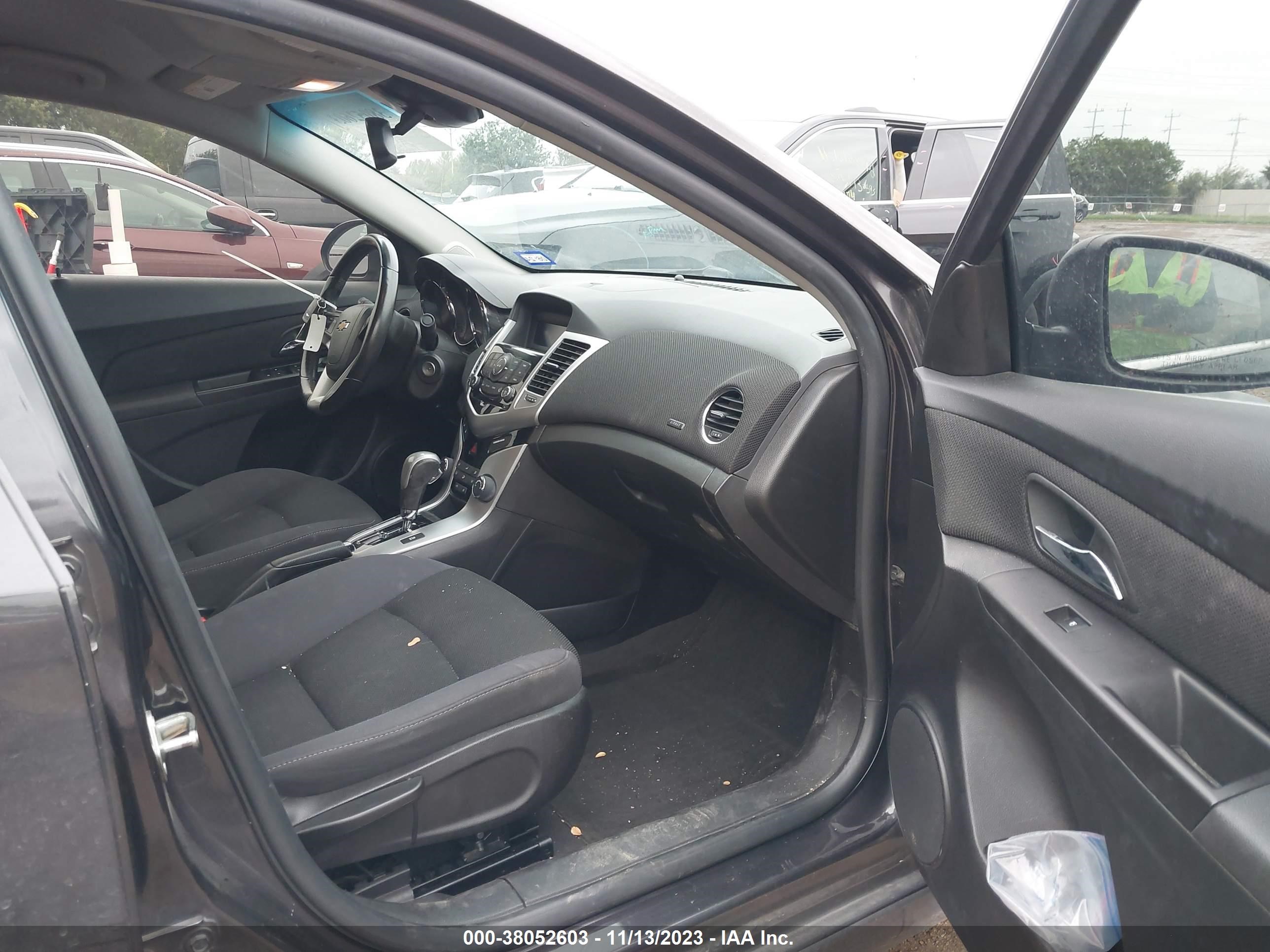 Photo 4 VIN: 1G1PC5SB4E7448119 - CHEVROLET CRUZE 