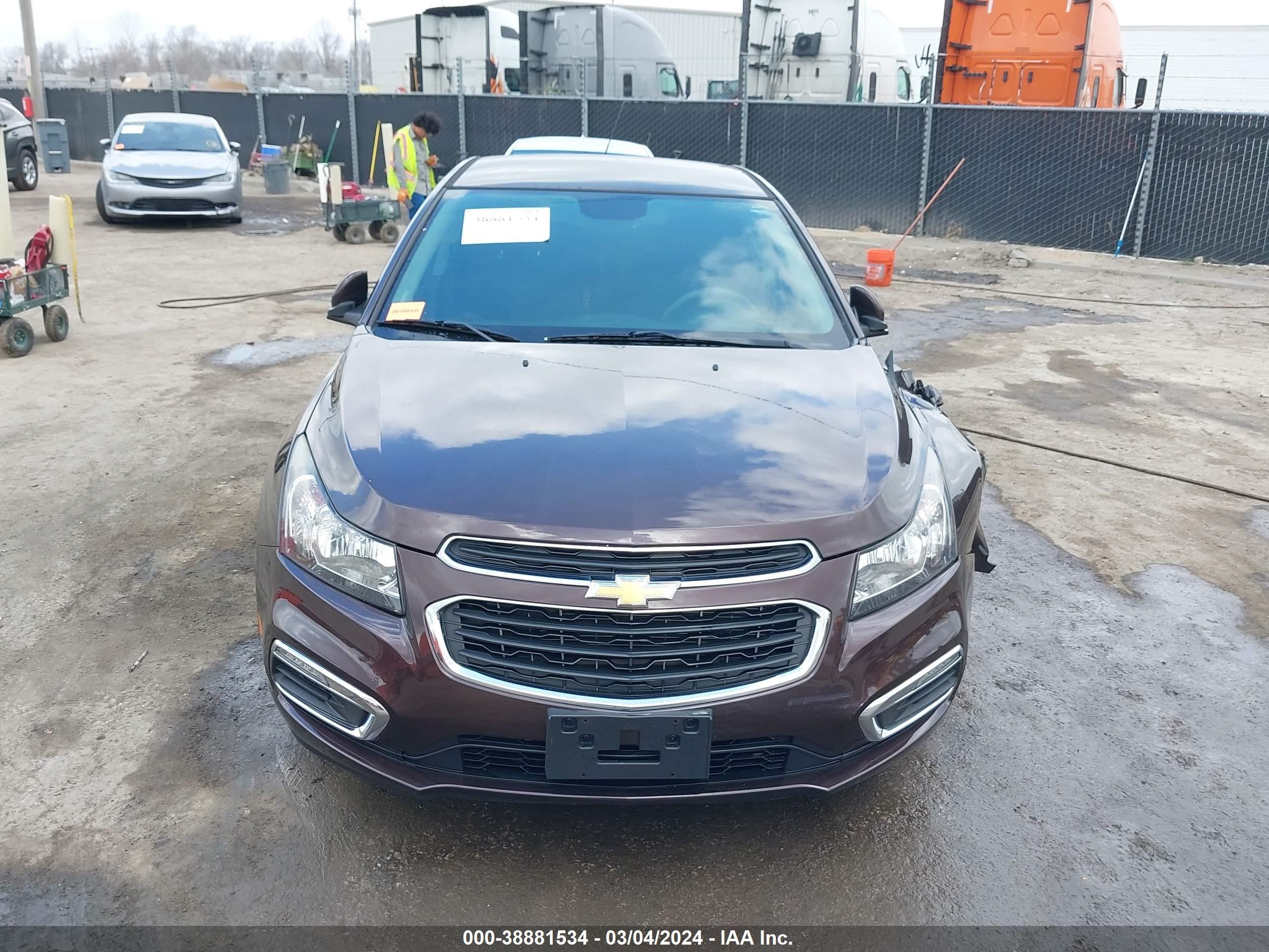 Photo 11 VIN: 1G1PC5SB4F7138764 - CHEVROLET CRUZE 