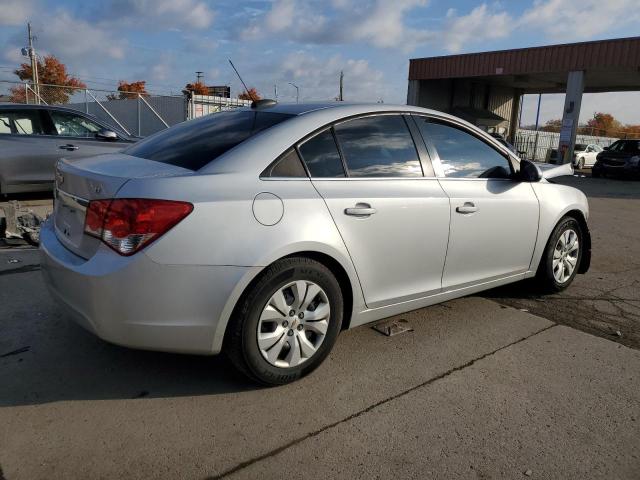 Photo 2 VIN: 1G1PC5SB4F7253204 - CHEVROLET CRUZE 