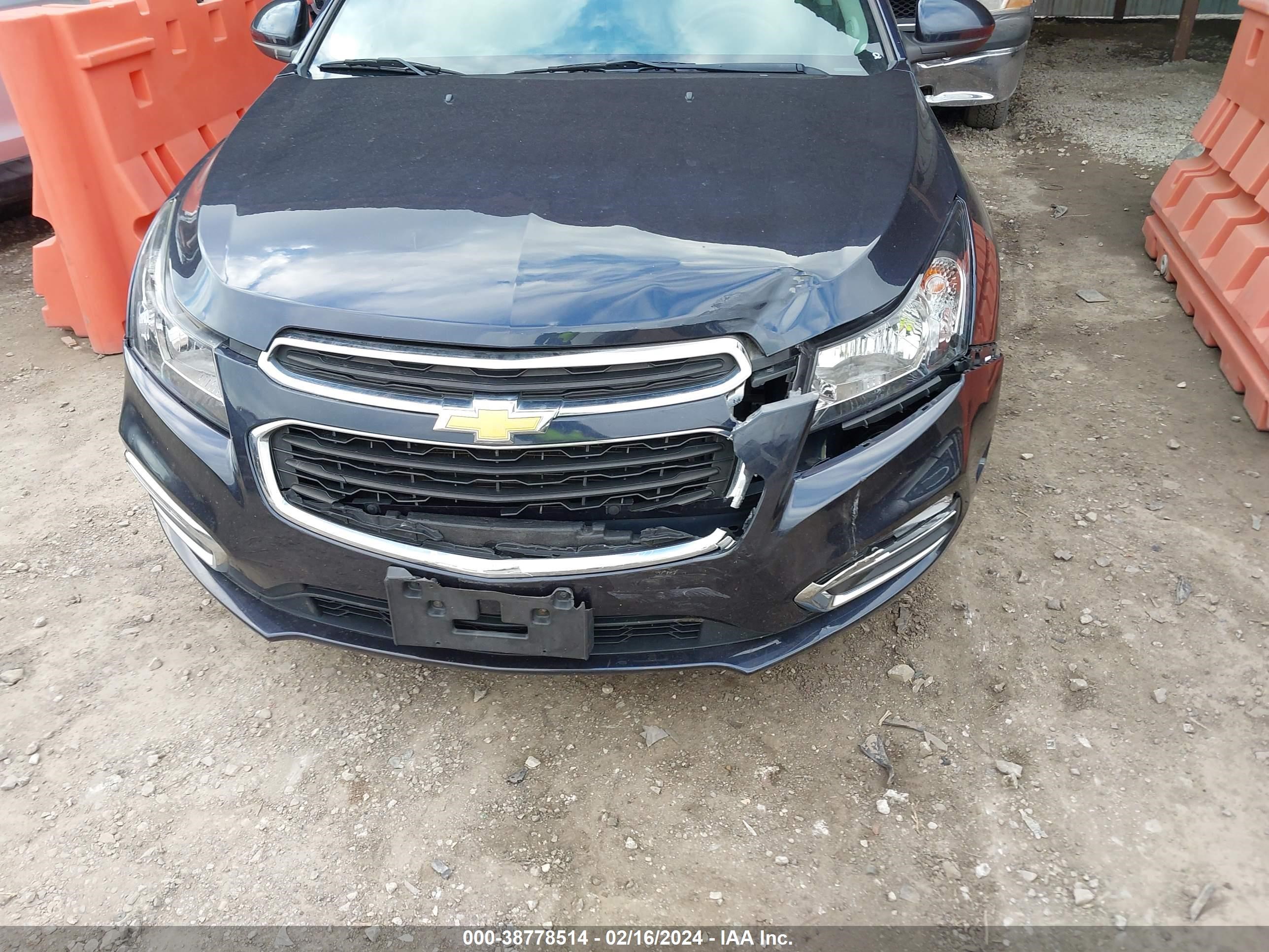 Photo 5 VIN: 1G1PC5SB4F7295114 - CHEVROLET CRUZE 