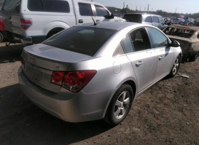 Photo 3 VIN: 1G1PC5SB5D7102398 - CHEVROLET CRUZE 