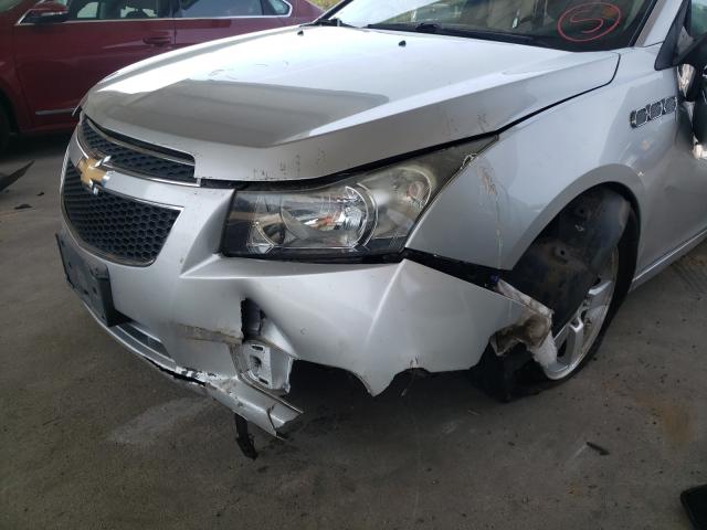 Photo 8 VIN: 1G1PC5SB5D7116883 - CHEVROLET CRUZE LT 