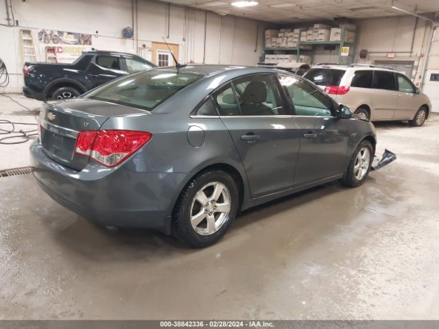 Photo 3 VIN: 1G1PC5SB5D7226817 - CHEVROLET CRUZE 