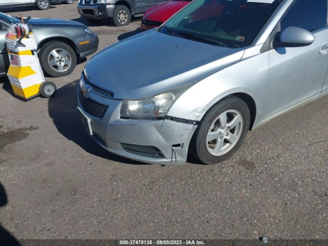 Photo 5 VIN: 1G1PC5SB5E7249905 - CHEVROLET CRUZE 