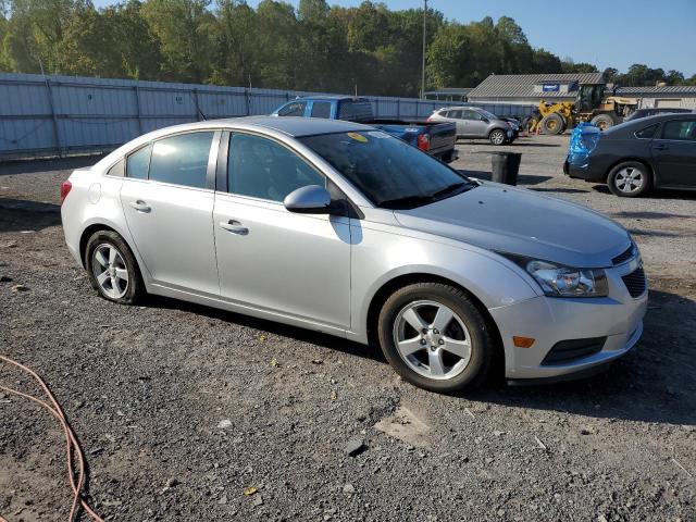 Photo 3 VIN: 1G1PC5SB5E7270852 - CHEVROLET CRUZE 