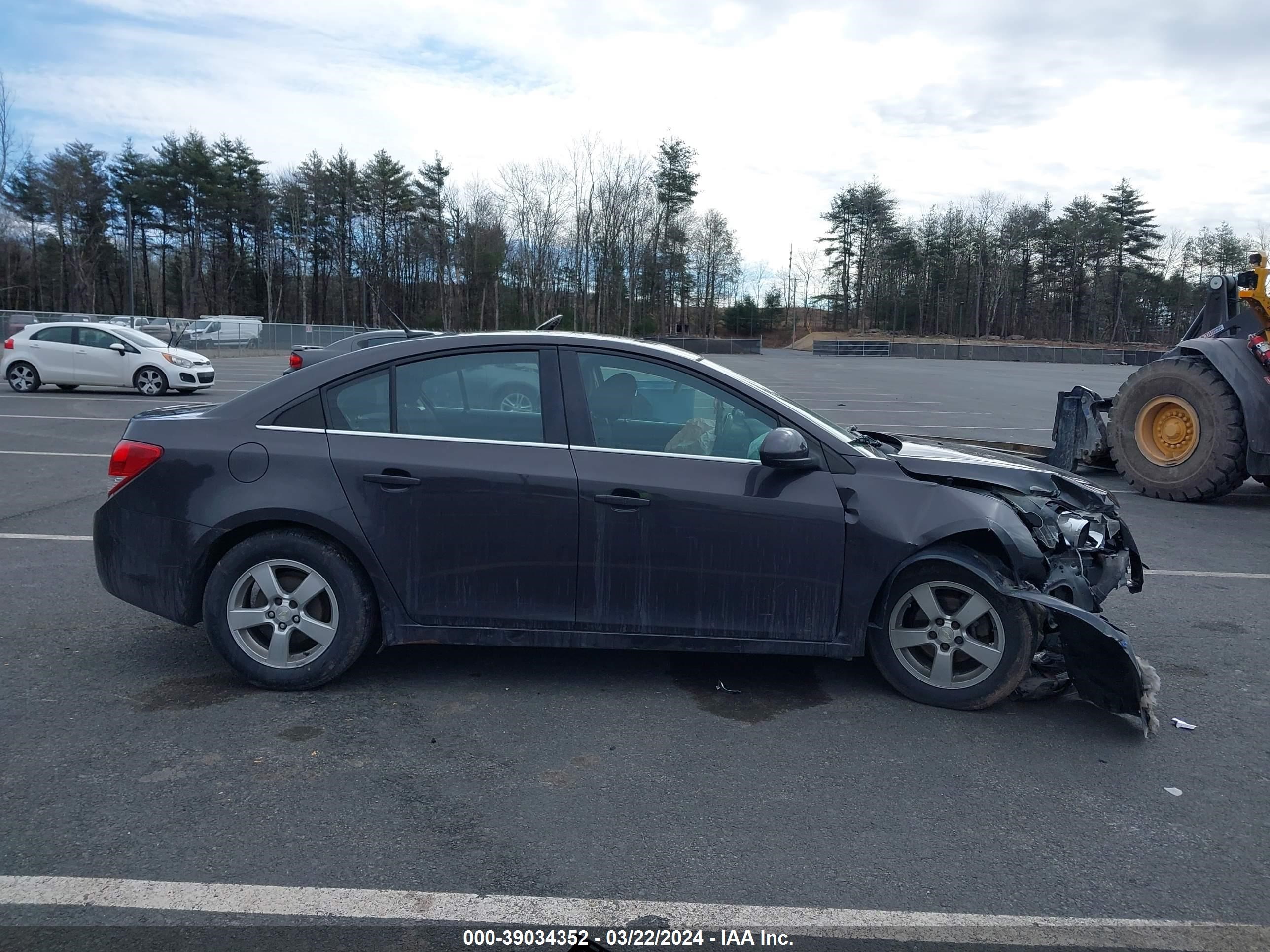 Photo 12 VIN: 1G1PC5SB5E7380106 - CHEVROLET CRUZE 