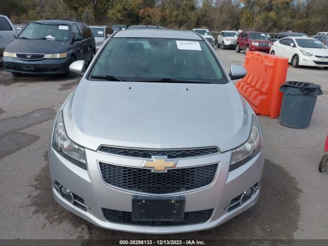 Photo 5 VIN: 1G1PC5SB5E7430423 - CHEVROLET CRUZE 