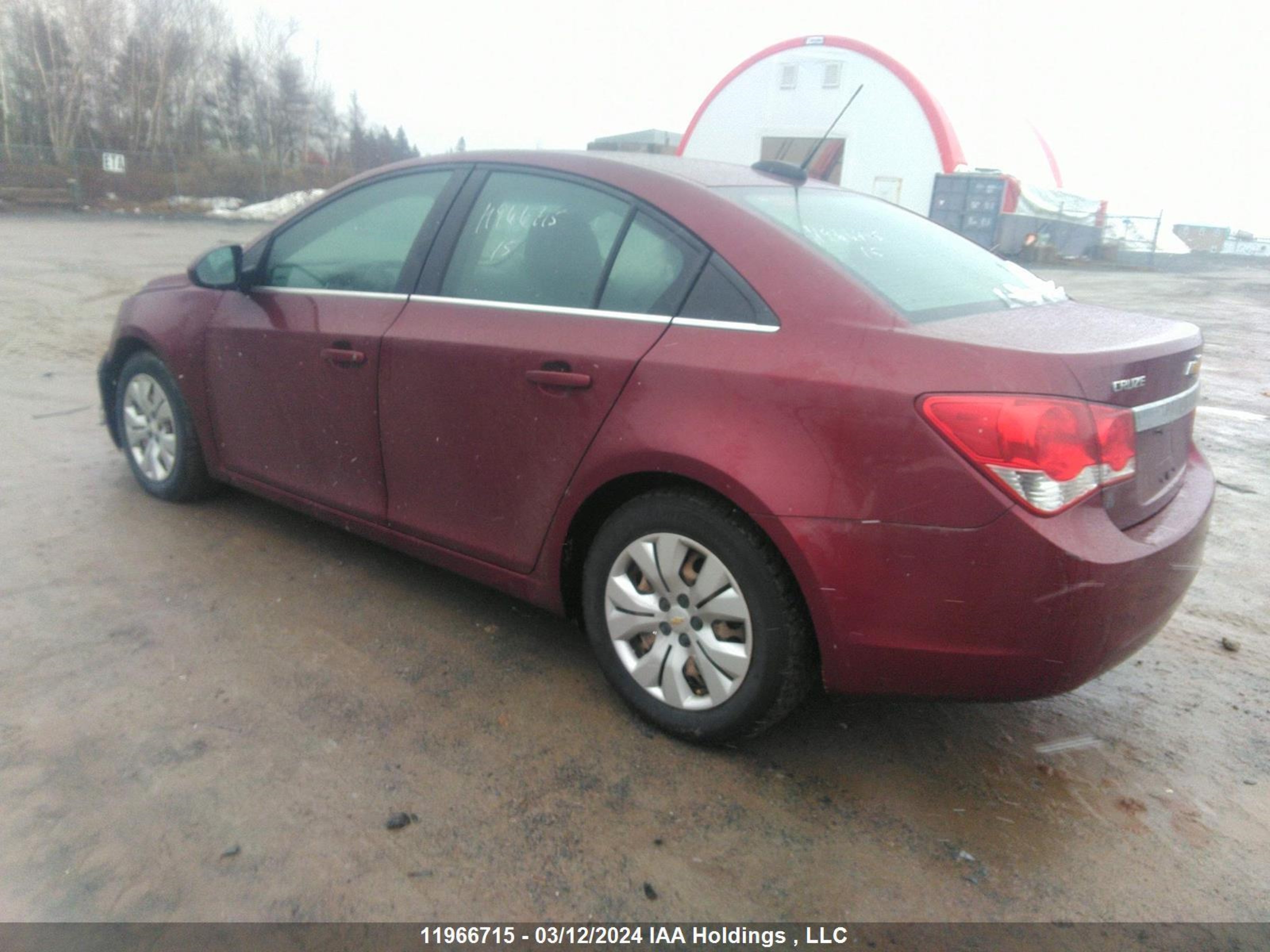 Photo 2 VIN: 1G1PC5SB5F7124453 - CHEVROLET CRUZE 