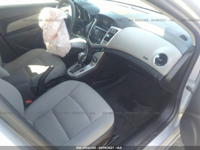 Photo 4 VIN: 1G1PC5SB5F7173491 - CHEVROLET CRUZE 