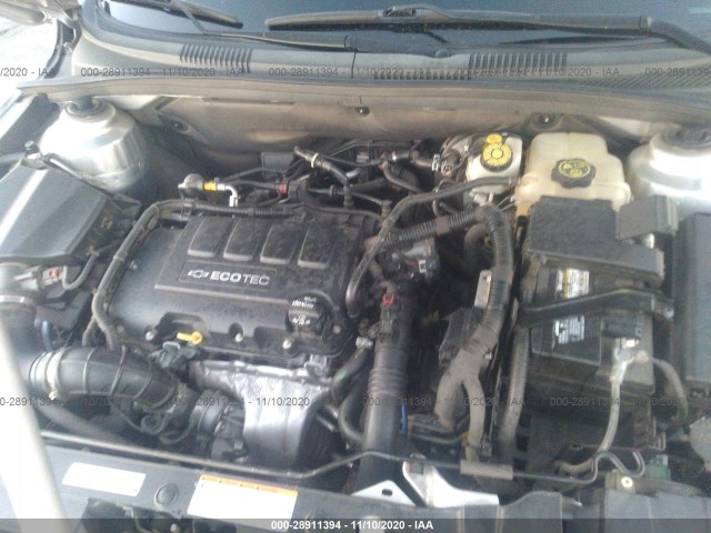 Photo 9 VIN: 1G1PC5SB5F7222057 - CHEVROLET CRUZE 