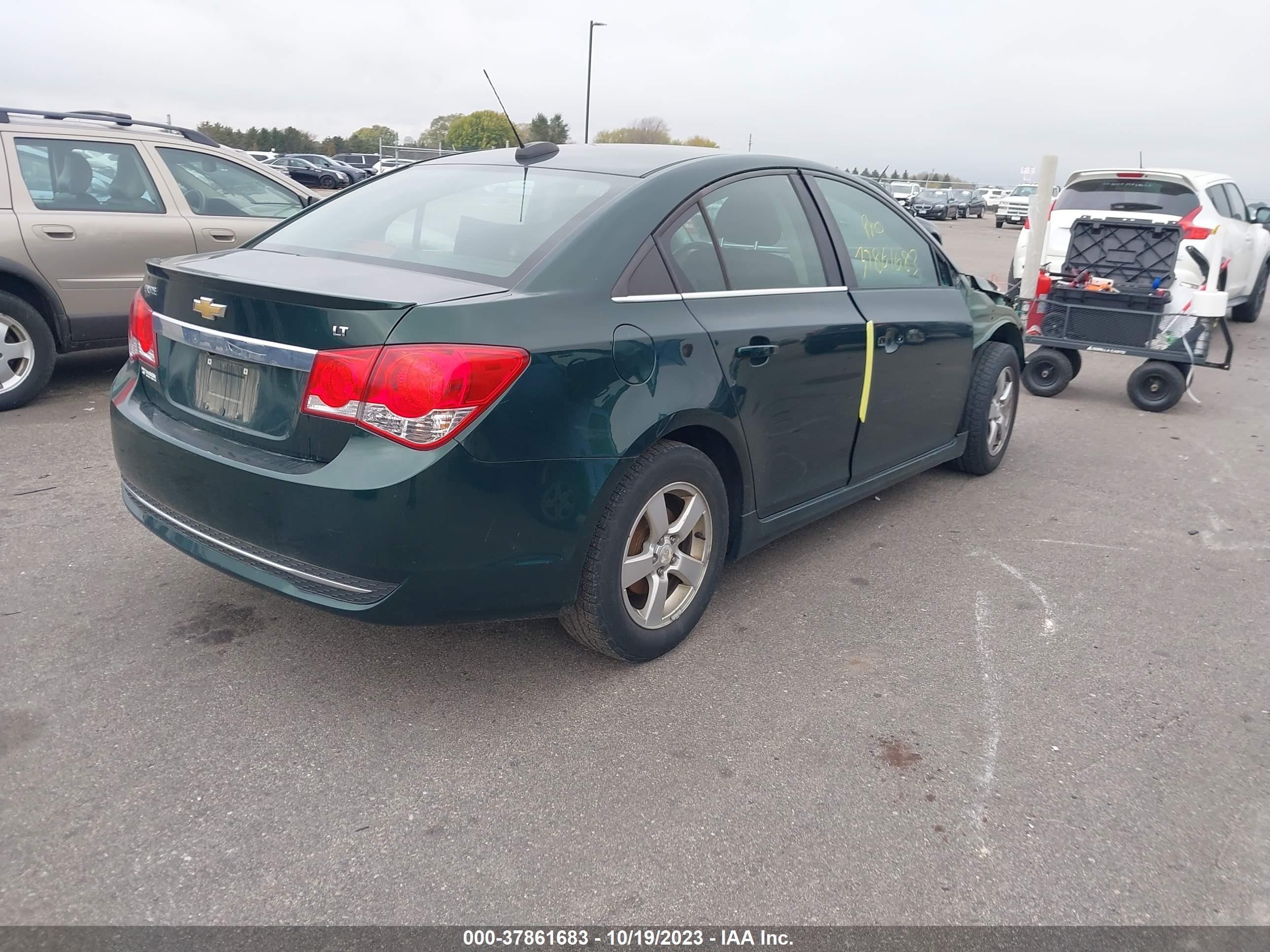 Photo 3 VIN: 1G1PC5SB5F7224892 - CHEVROLET CRUZE 