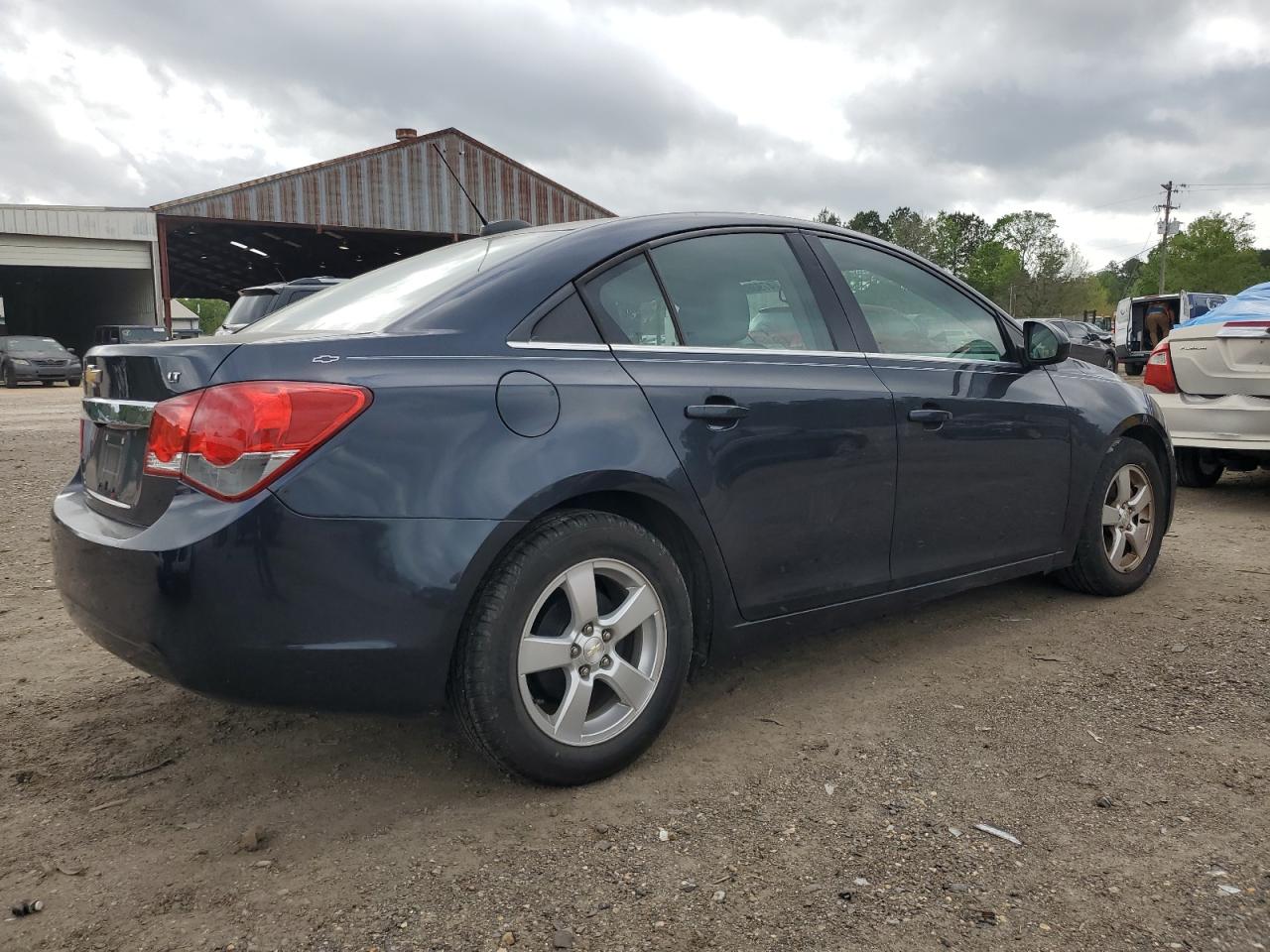 Photo 2 VIN: 1G1PC5SB5F7266768 - CHEVROLET CRUZE 