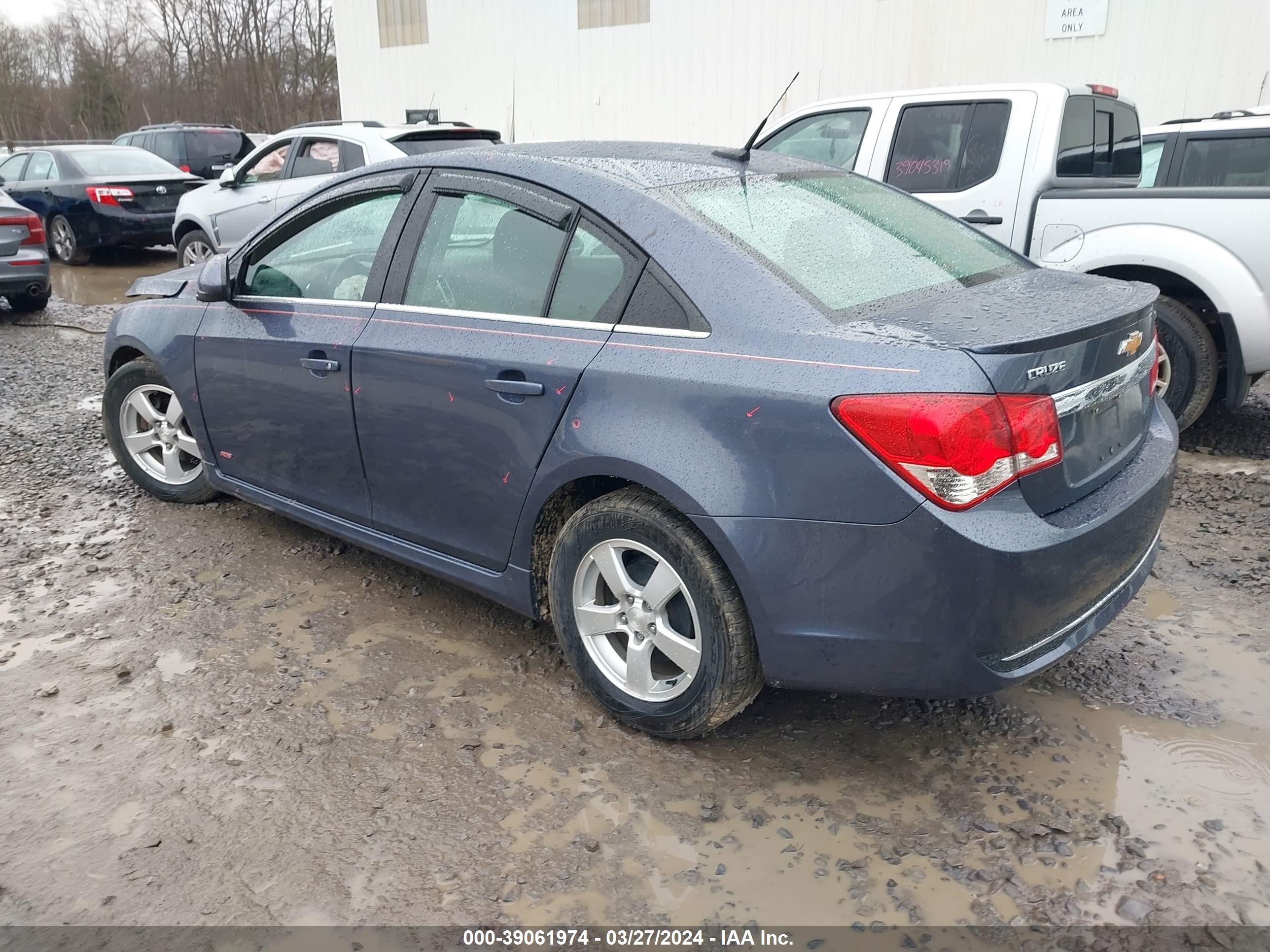 Photo 2 VIN: 1G1PC5SB6D7229855 - CHEVROLET CRUZE 