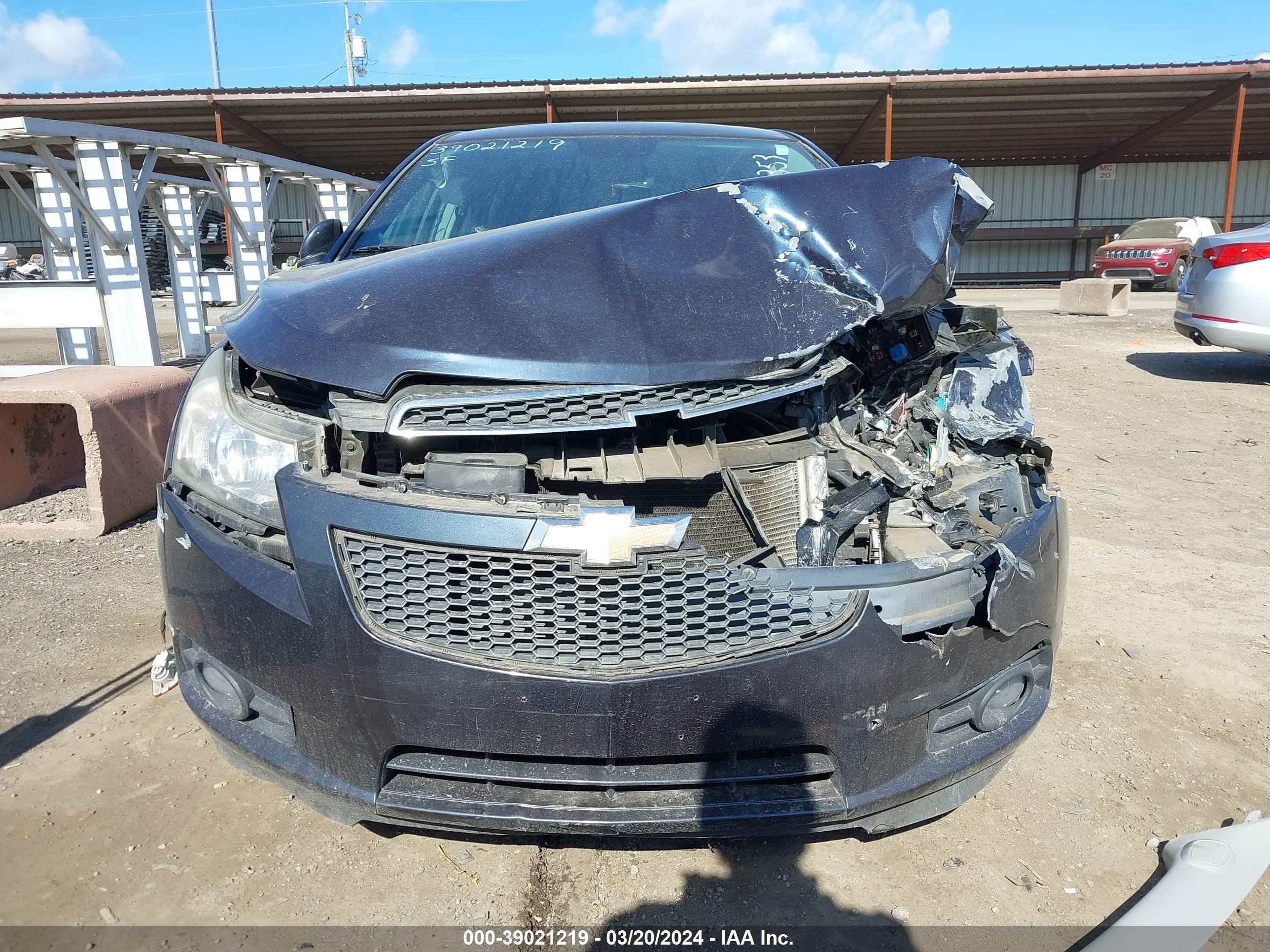 Photo 11 VIN: 1G1PC5SB6D7280353 - CHEVROLET CRUZE 