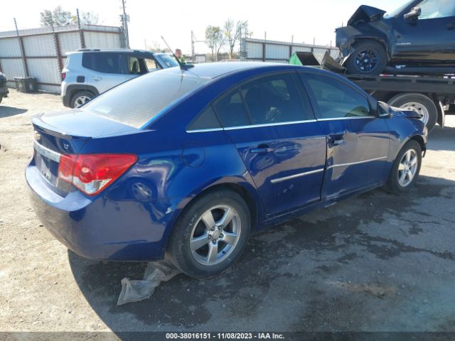 Photo 3 VIN: 1G1PC5SB6D7307941 - CHEVROLET CRUZE 