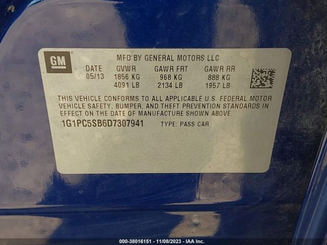 Photo 8 VIN: 1G1PC5SB6D7307941 - CHEVROLET CRUZE 