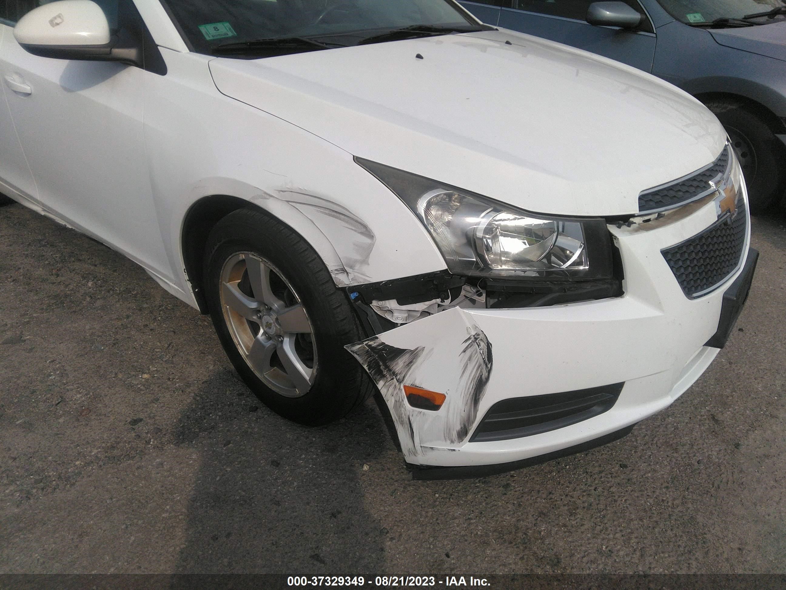 Photo 5 VIN: 1G1PC5SB6E7129577 - CHEVROLET CRUZE 