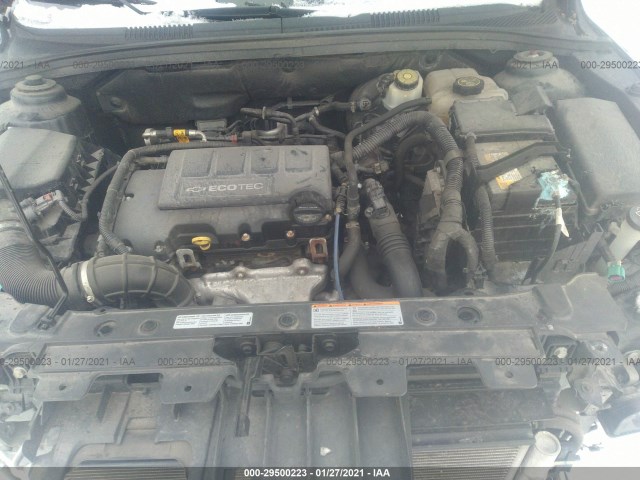 Photo 9 VIN: 1G1PC5SB6E7143608 - CHEVROLET CRUZE 