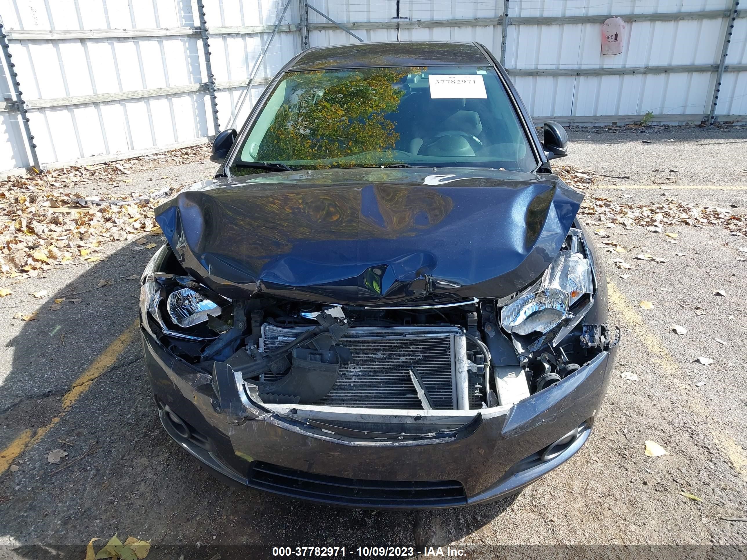 Photo 5 VIN: 1G1PC5SB6E7149649 - CHEVROLET CRUZE 