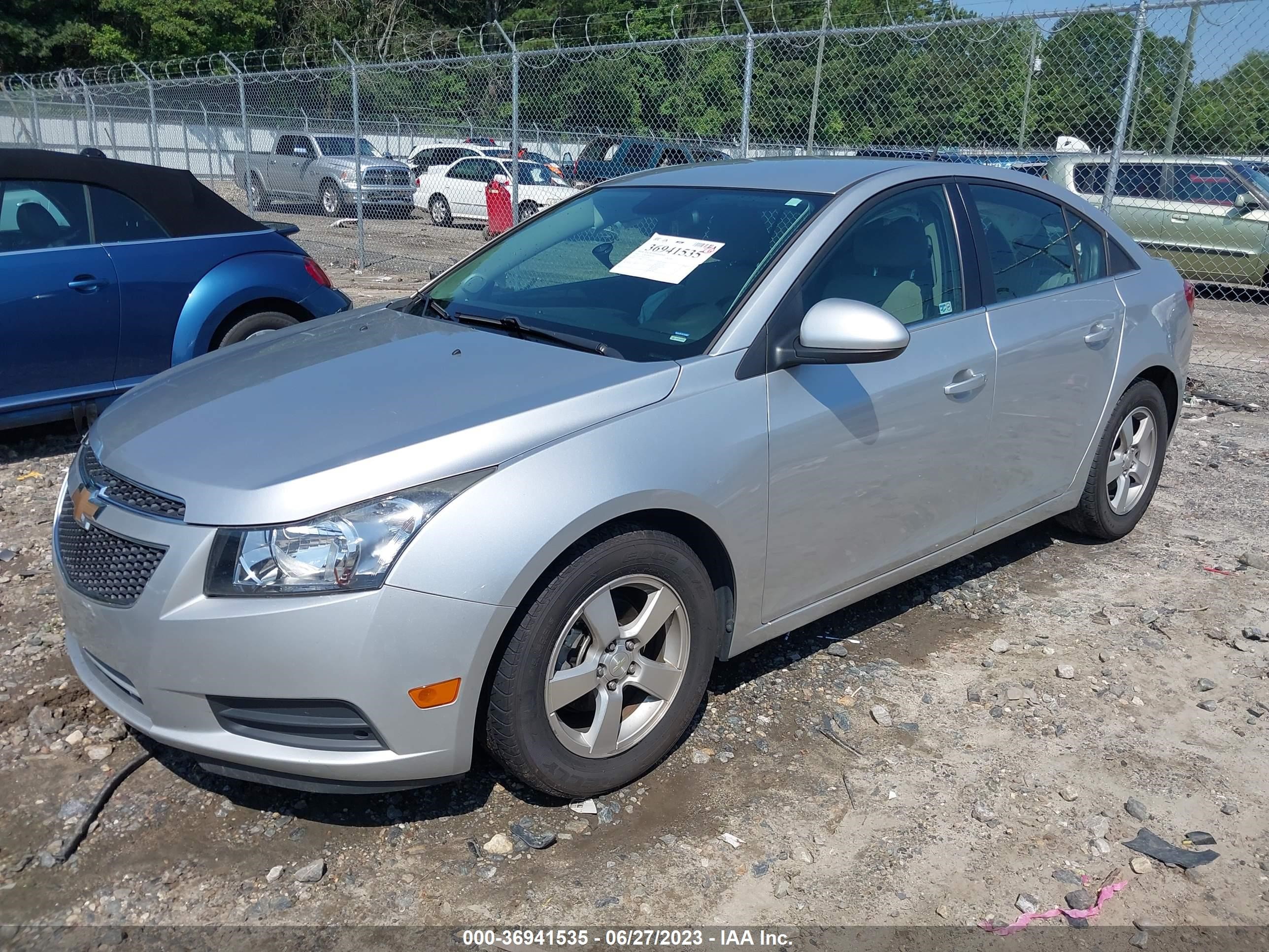 Photo 1 VIN: 1G1PC5SB6E7315541 - CHEVROLET CRUZE 