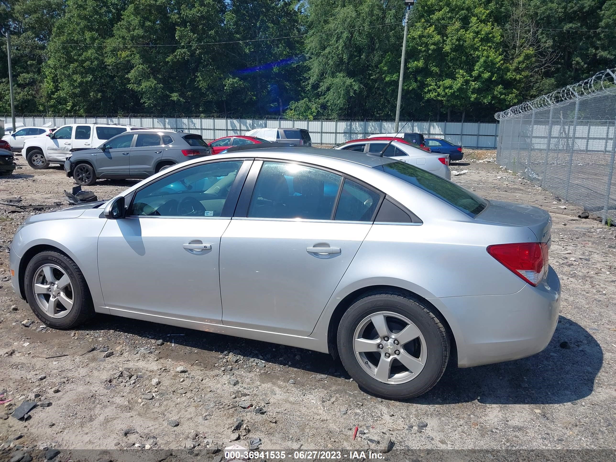 Photo 13 VIN: 1G1PC5SB6E7315541 - CHEVROLET CRUZE 