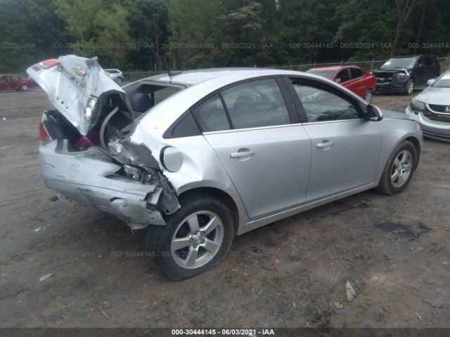 Photo 3 VIN: 1G1PC5SB6E7337278 - CHEVROLET CRUZE 