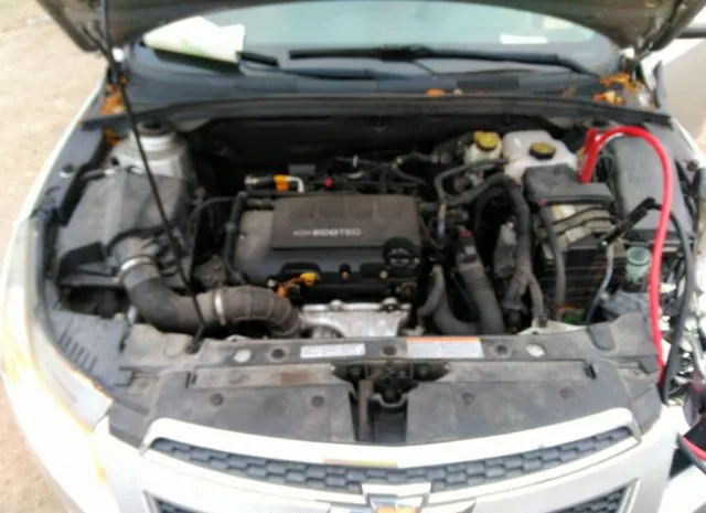 Photo 9 VIN: 1G1PC5SB6E7405403 - CHEVROLET CRUZE 