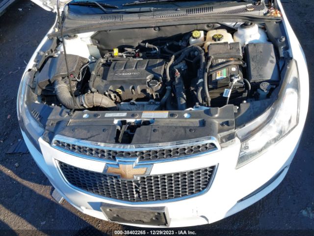 Photo 9 VIN: 1G1PC5SB6E7446470 - CHEVROLET CRUZE 