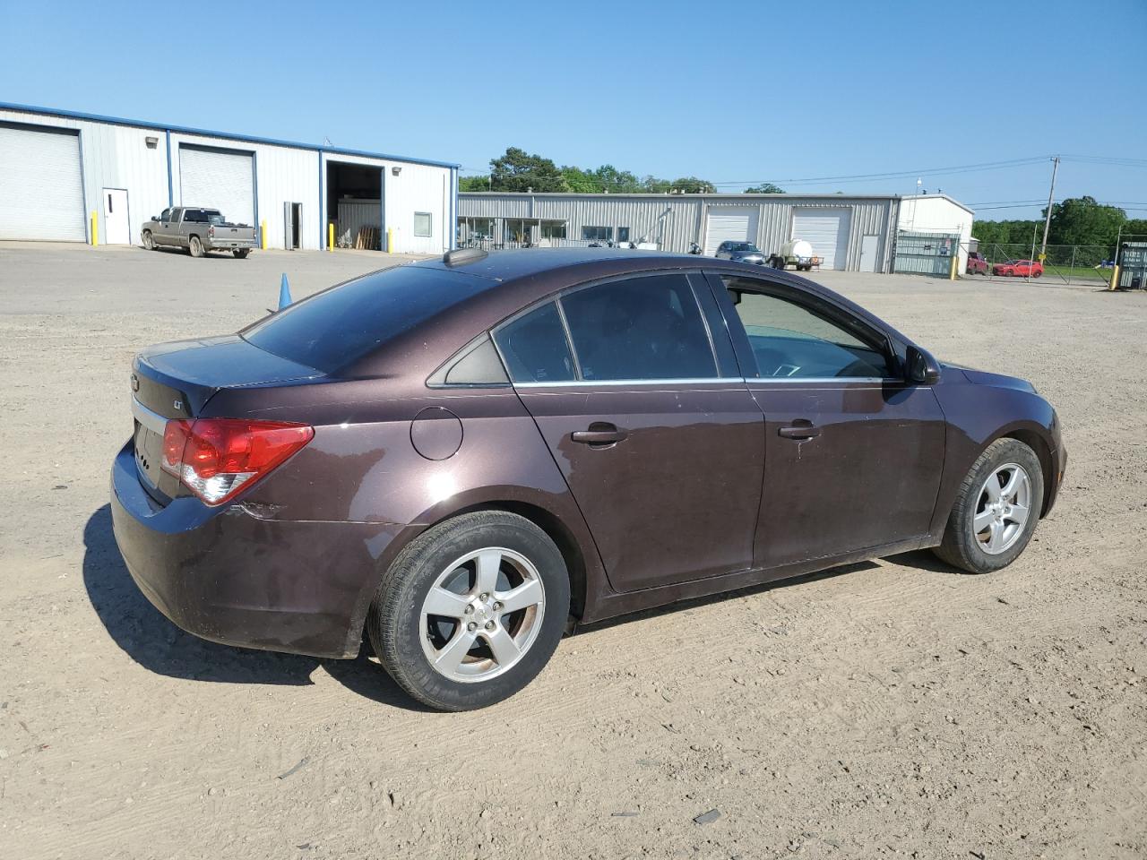 Photo 2 VIN: 1G1PC5SB6F7118421 - CHEVROLET CRUZE 