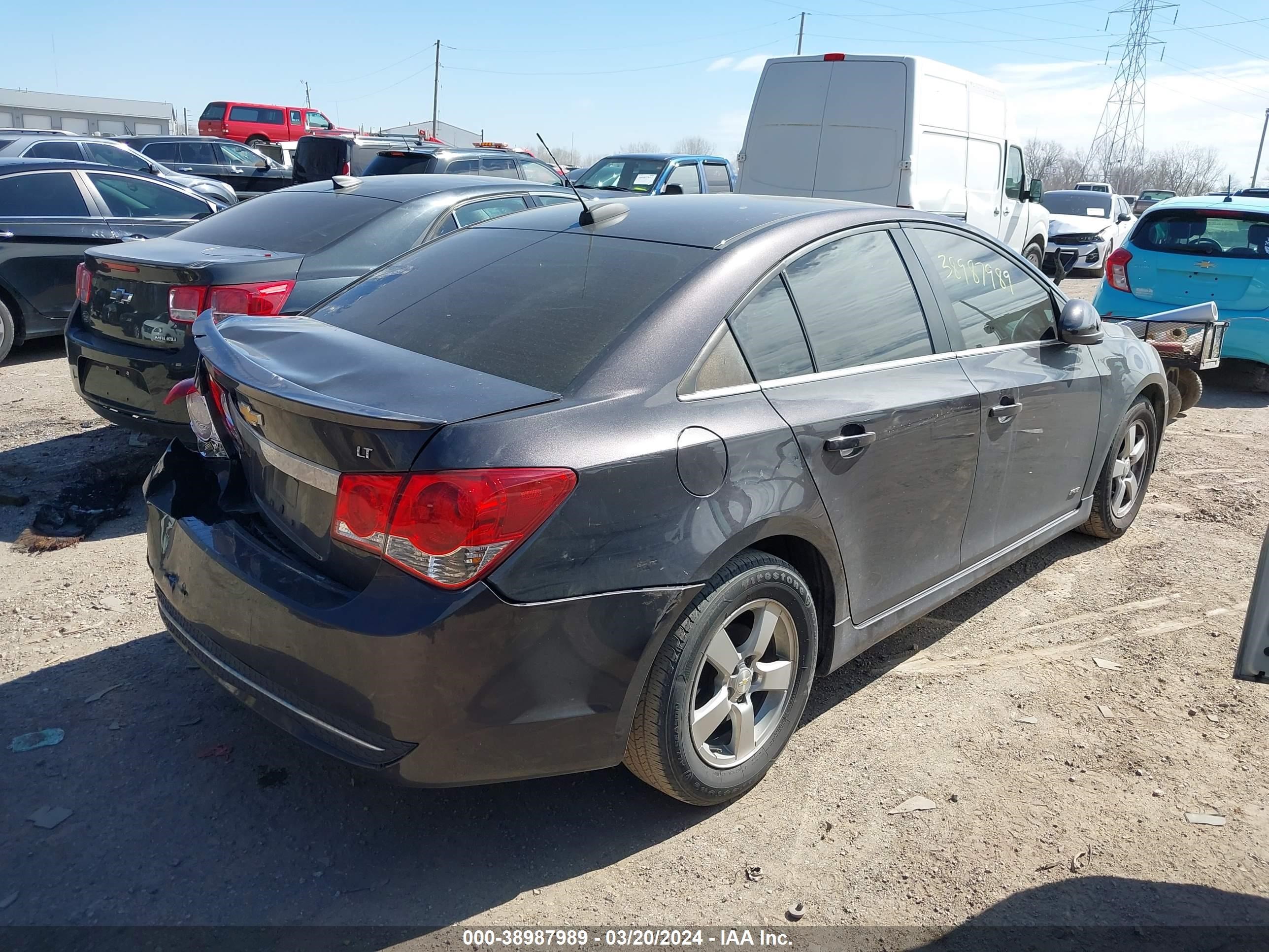 Photo 3 VIN: 1G1PC5SB6F7270490 - CHEVROLET CRUZE 