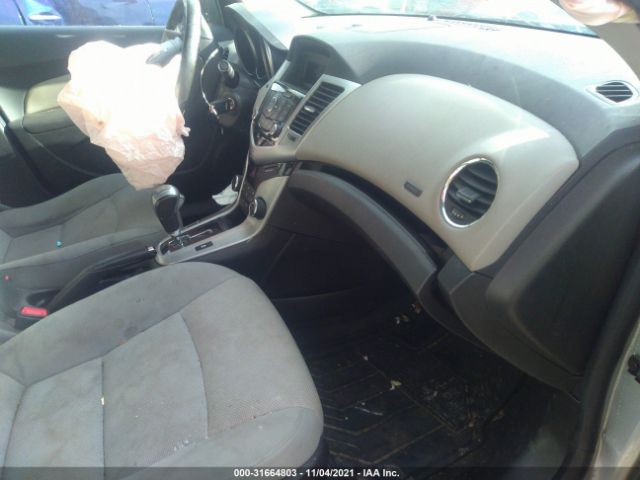 Photo 4 VIN: 1G1PC5SB7D7323856 - CHEVROLET CRUZE 