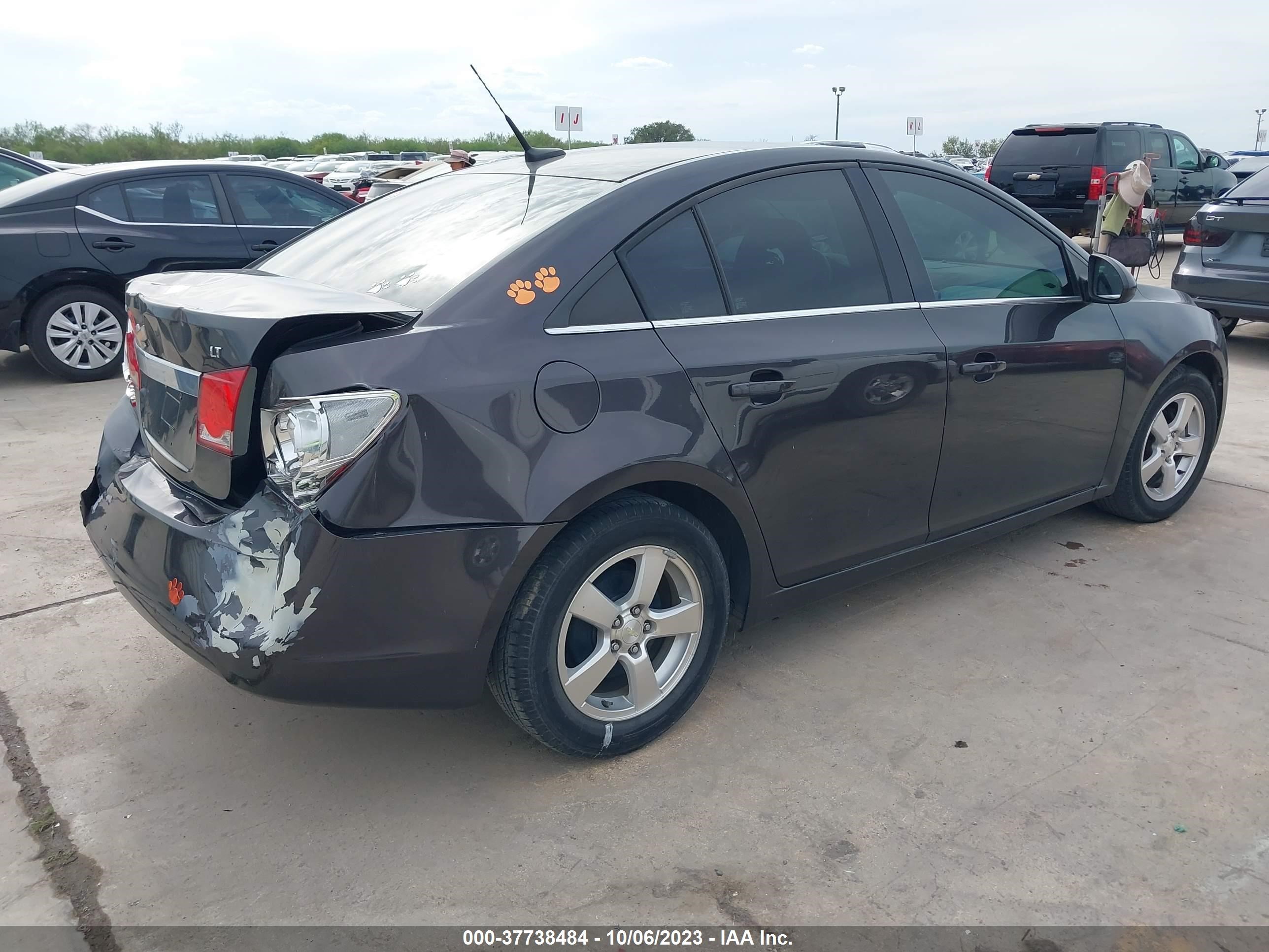 Photo 3 VIN: 1G1PC5SB7E7112156 - CHEVROLET CRUZE 