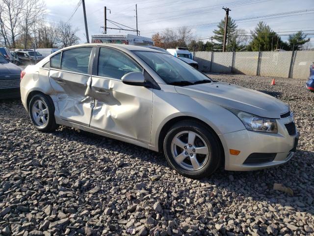 Photo 3 VIN: 1G1PC5SB7E7129071 - CHEVROLET CRUZE 