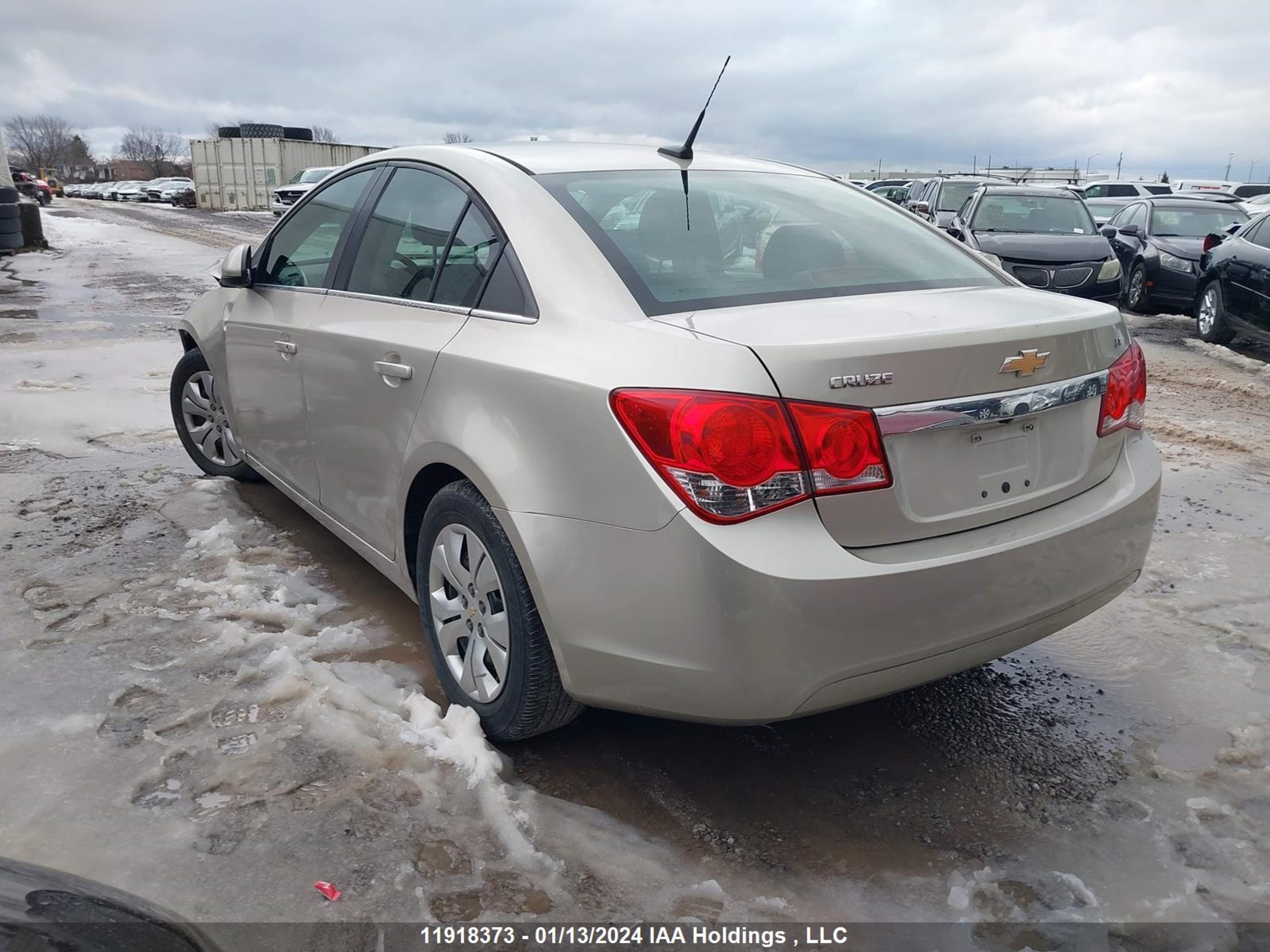 Photo 2 VIN: 1G1PC5SB7E7149157 - CHEVROLET CRUZE 