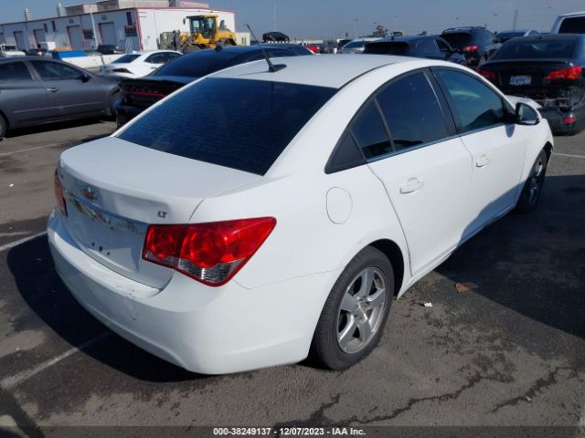 Photo 3 VIN: 1G1PC5SB7E7187908 - CHEVROLET CRUZE 