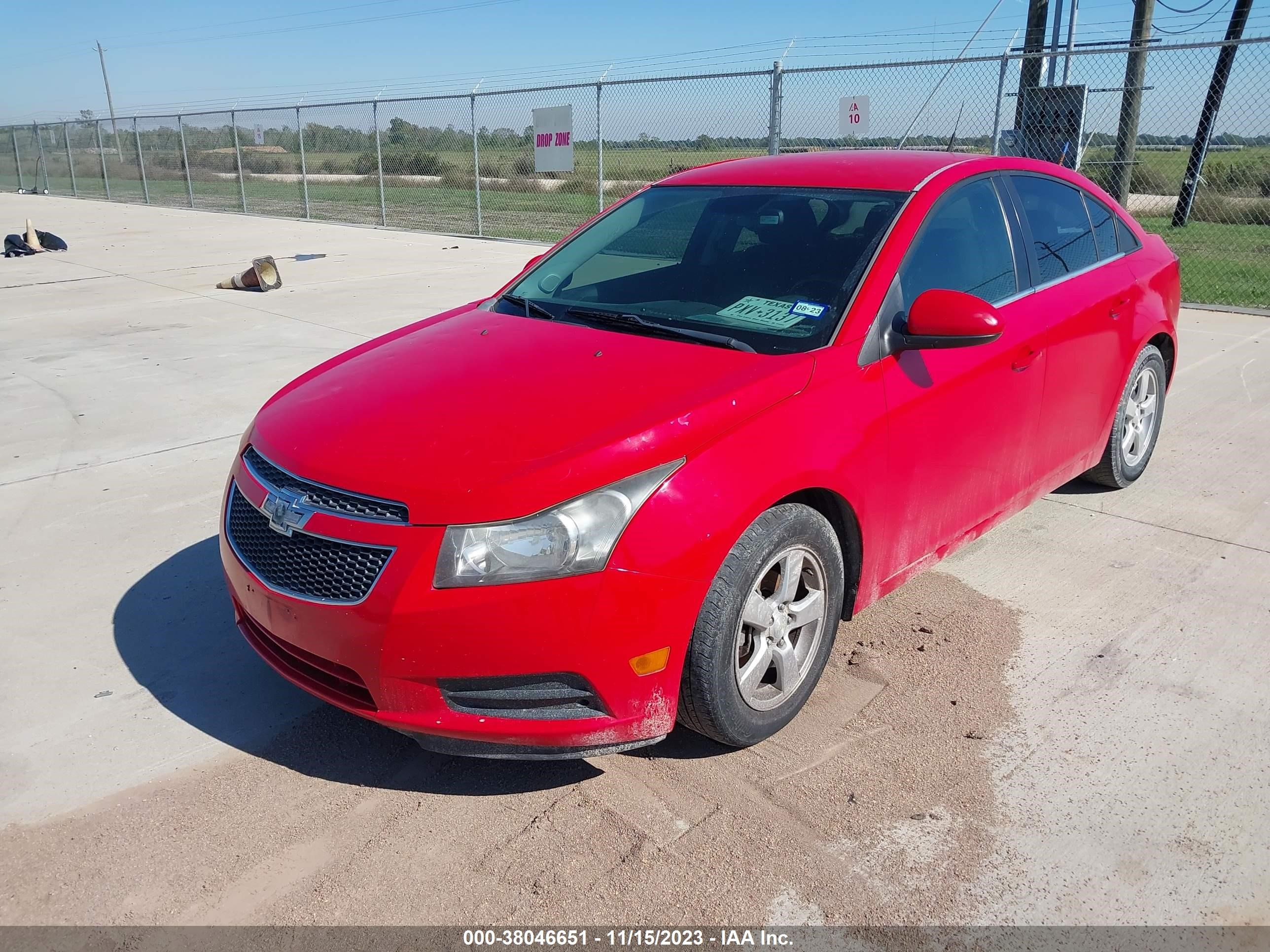 Photo 5 VIN: 1G1PC5SB7E7241739 - CHEVROLET CRUZE 