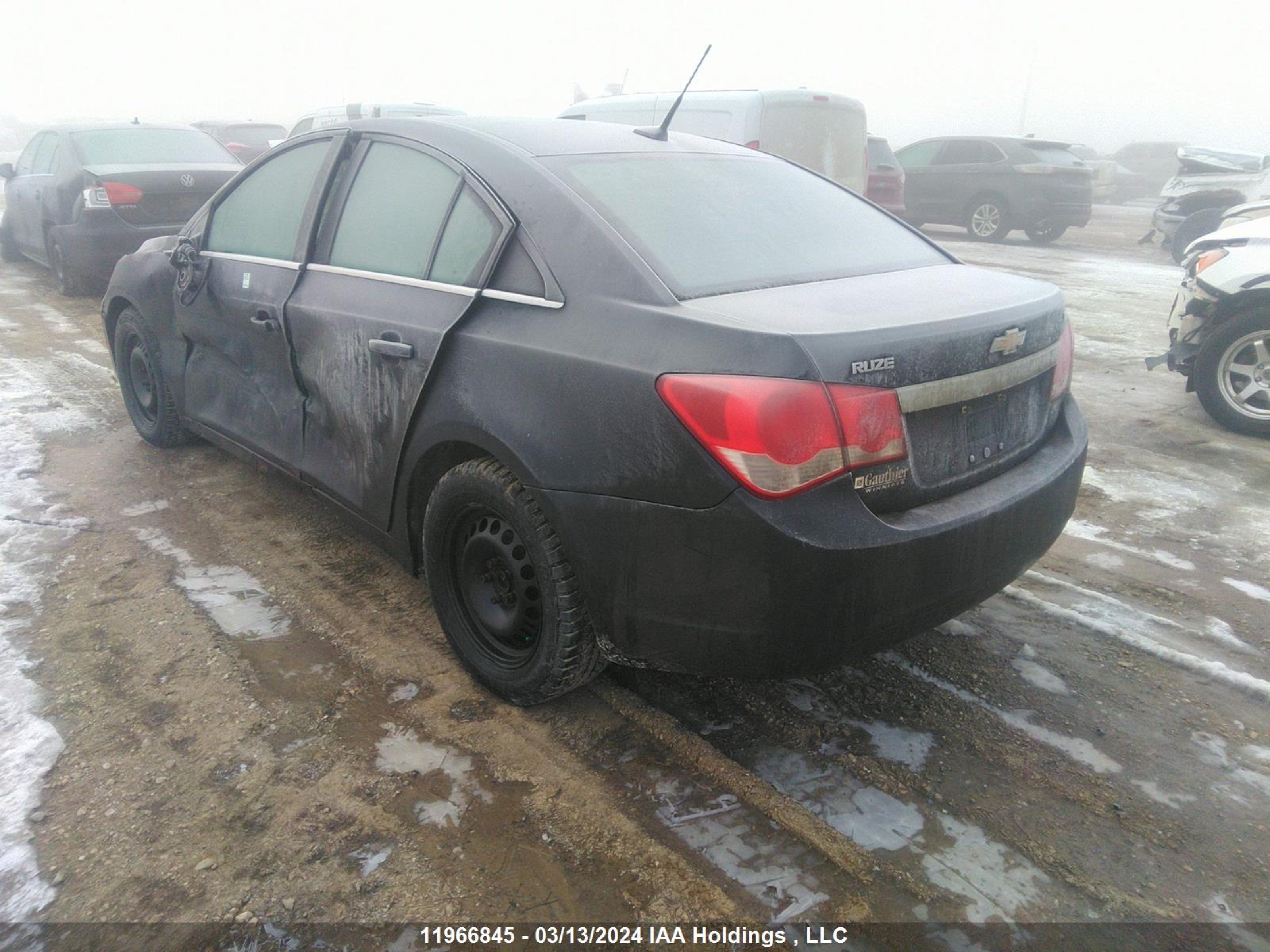 Photo 2 VIN: 1G1PC5SB7E7327925 - CHEVROLET CRUZE 