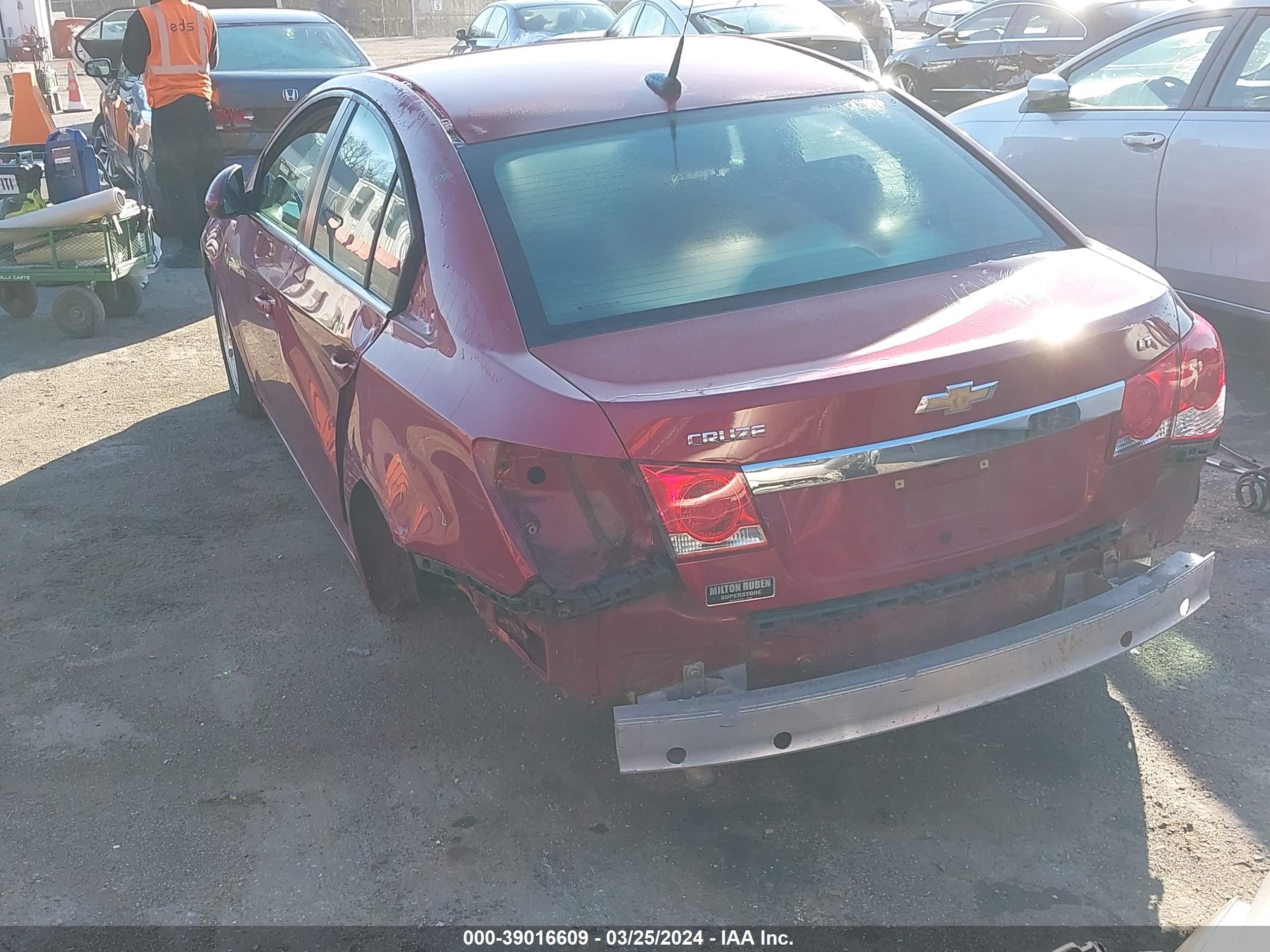 Photo 12 VIN: 1G1PC5SB7E7352470 - CHEVROLET CRUZE 