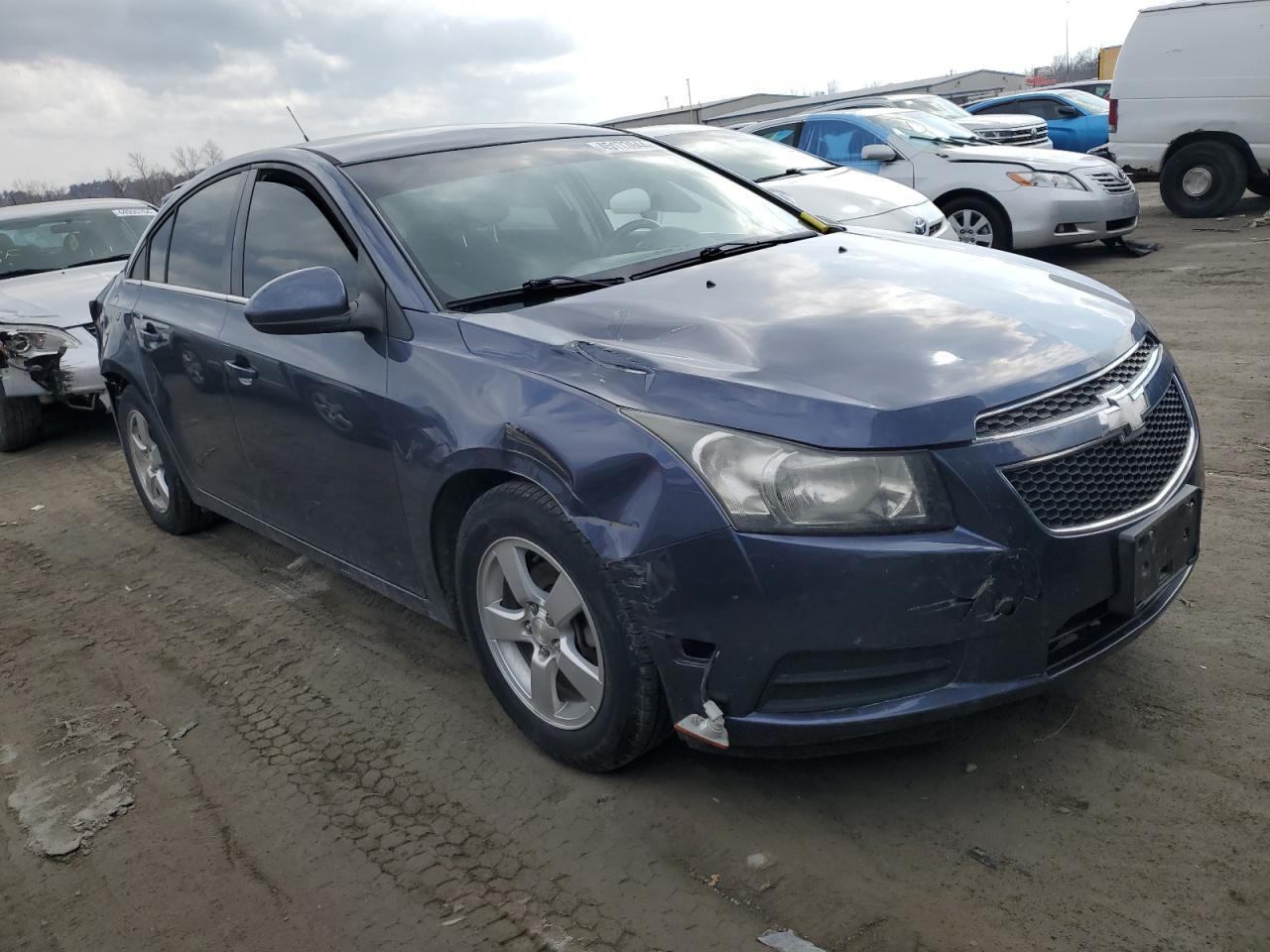 Photo 3 VIN: 1G1PC5SB7E7389776 - CHEVROLET CRUZE 