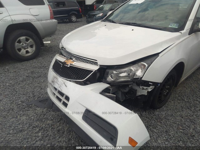 Photo 5 VIN: 1G1PC5SB7E7408861 - CHEVROLET CRUZE 